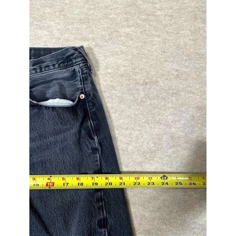 Levi's 501 Original Jeans Mens 33x32 Gray Denim Cotton Dark Wash Straight Leg